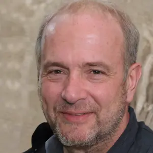 picture of Prof. Martin Thorne, Ph.D.